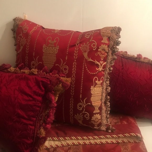 COPY - Croscill Classic comforter set - Picture 3 of 7